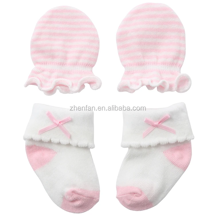 2 In 1 Gift Set Newborn Baby Mitten And Socks Set Buy Baby Socks And