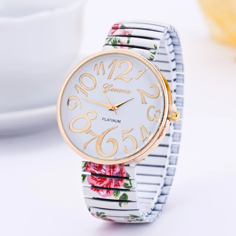 

Fashion Women Blue Butterfly Pattern Casual Quartz Watch Stretch Watch