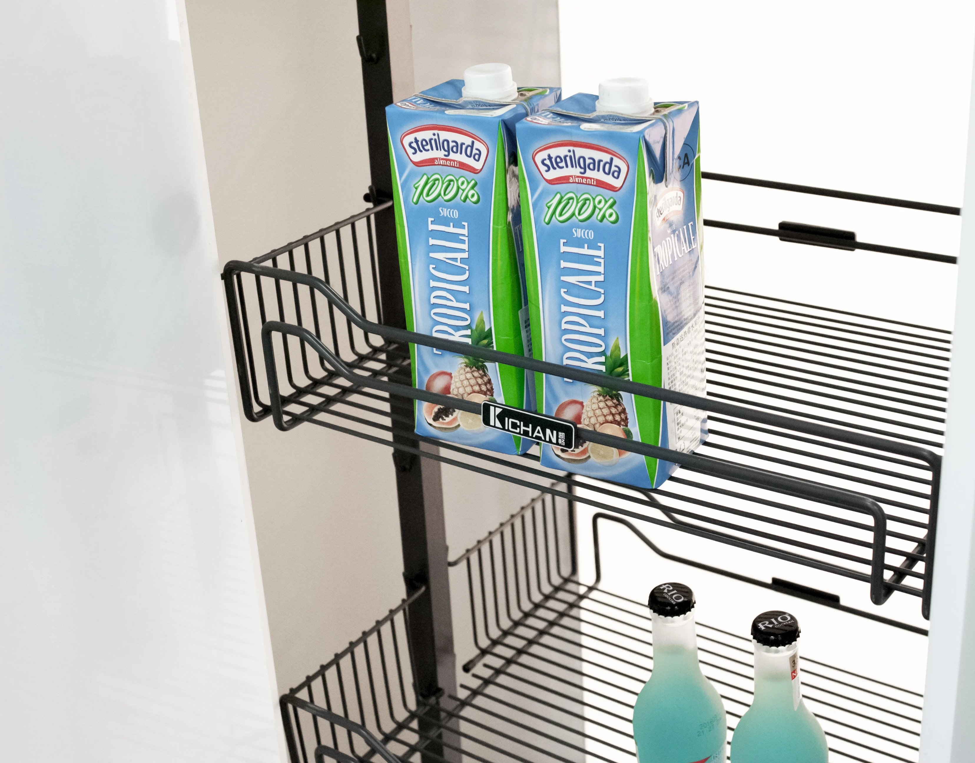 
Kitchen Furniture Cabinet Tall Pantry Pull Out Basket Tandem Pantry Unit for Kitchen 
