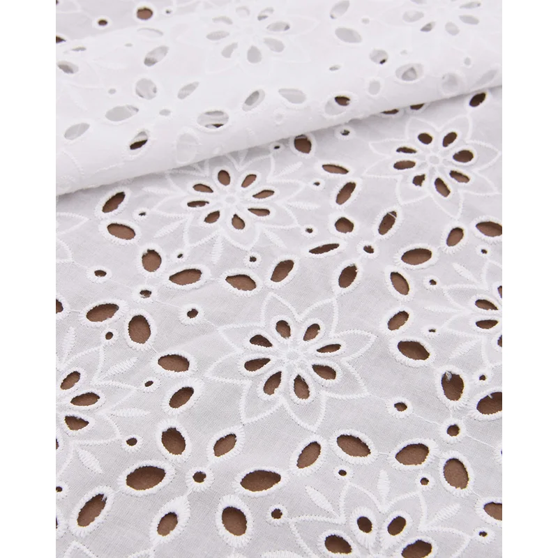 

New Style Swiss Embroidery Cotton Lace Fabric Eyelet Lace Fabric, White