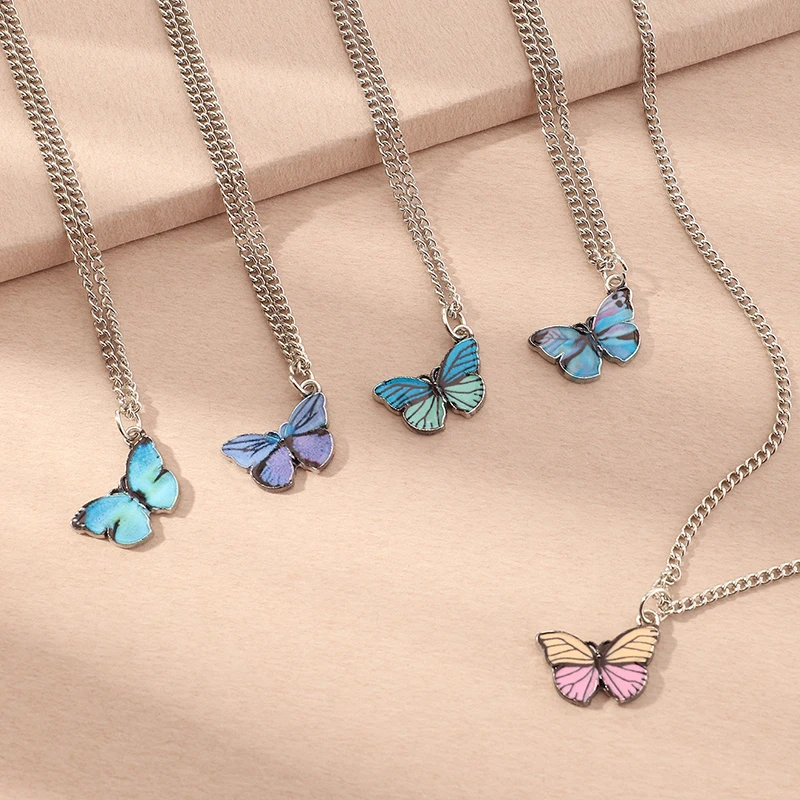 

5Pcs/Set Cartoon Butterfly Pendant Jewelry Colorful Bear Necklace Best Friends Necklace Jewelry Set