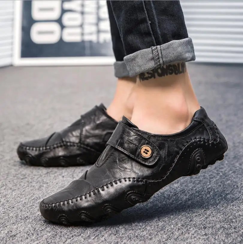 

large size men leather shoes Autumn casual shoes for boy business dress shoes male big size 45 46 black and brown