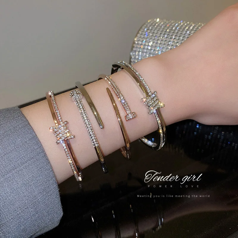 

Korean Diamond-studded nail open bracelet simple temperament jewelry fashion accessories