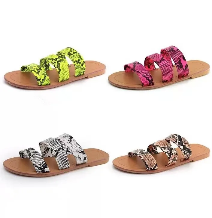 

2021 Hot selling new fashion summer sexy comfortable Serpentine flat flattie women's ladies sandals slipper OEM customization