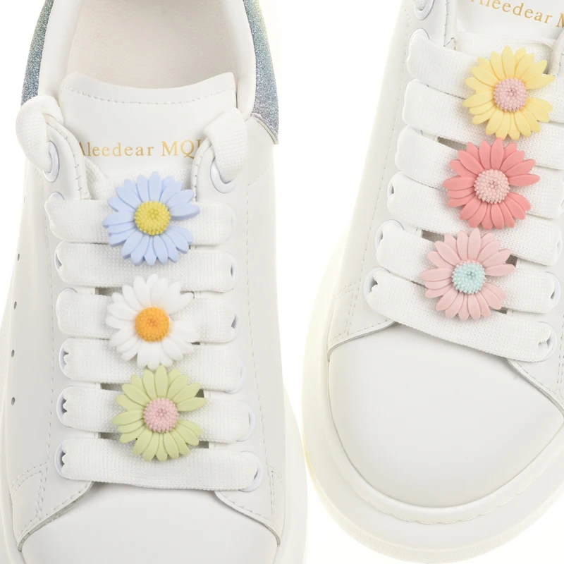 

wholesale plastic designer cheap custom PVC daisy flower sneakers shoelace charms shoe lace tag and decorations, Customized