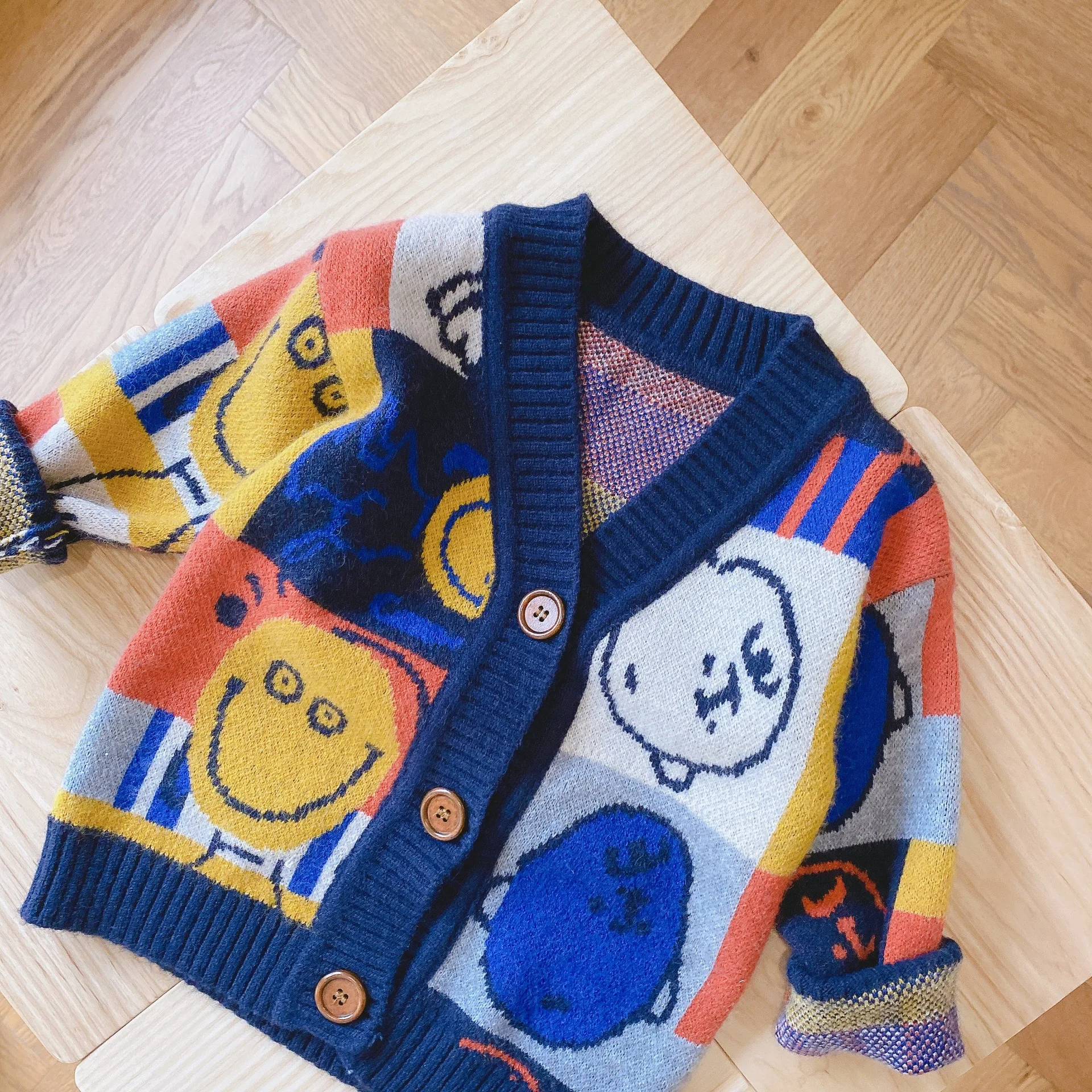 

OEM Cute Boy Cartoon Jacquard Knit V Neck Long Sleeve Boy Cardigan Sweater, Customized color