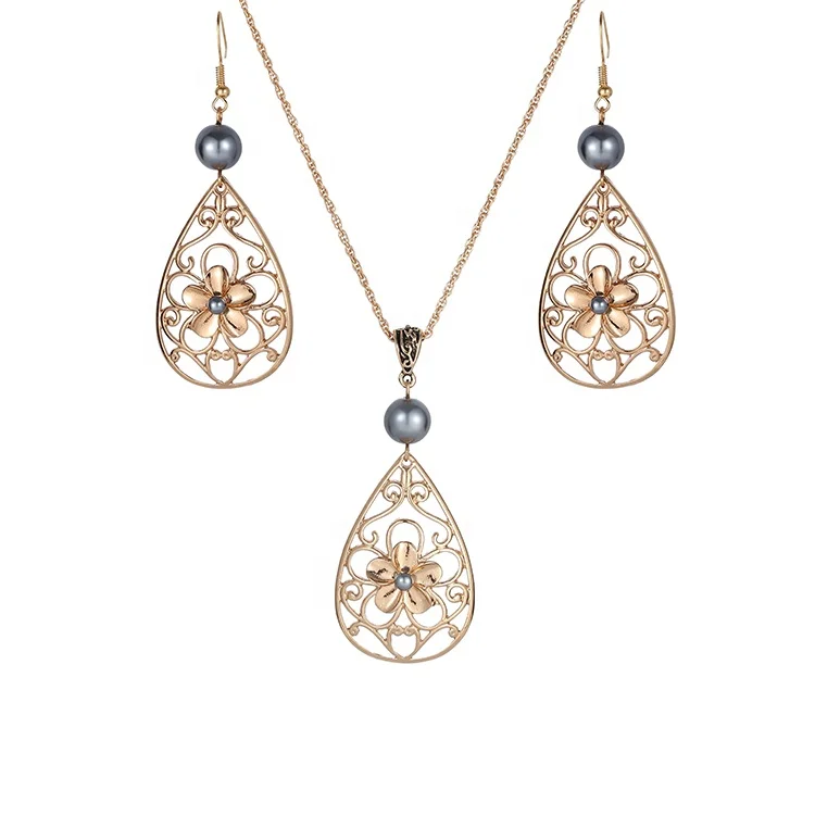 

Woman's Geometry Gold Bridal Jewelry Gift Set Polynesia Hawaiian Earrings Necklace, Golden