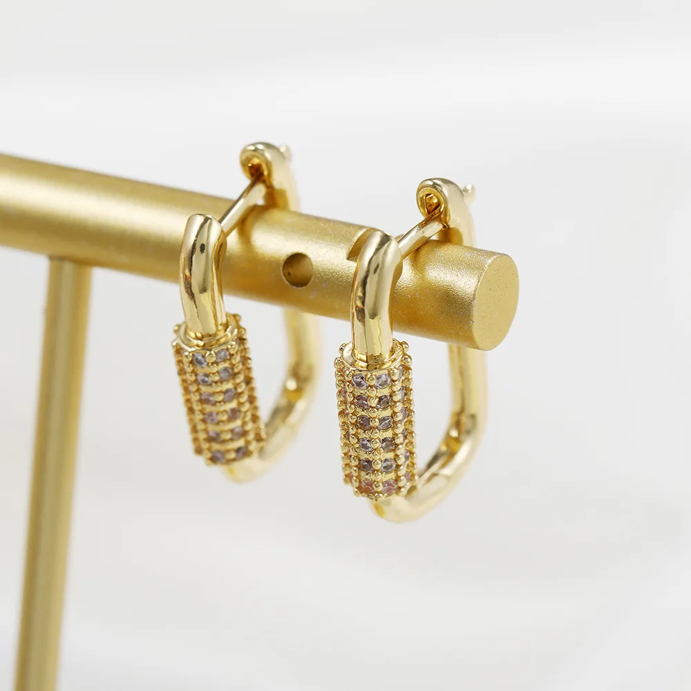 

Vershal A439 Hip-Hop 18k Gold Plated Luxury Inset Shining Zircon Pin Shape Hoop Earrings