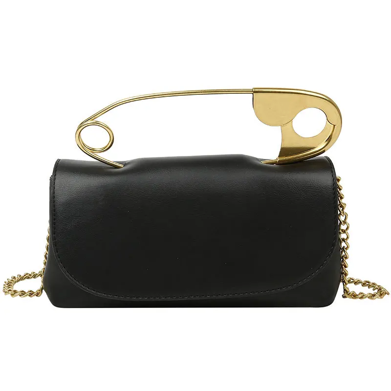 

2021 Wholesale Oem Fashion Paperclip Shape Handle Chains Woman Bags Luxury Handbags, Customized color