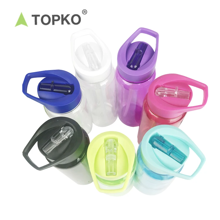 

TOPKO 700ml flip straw top lid plastic sports drinking water bottle botella de agua reutilizable con popote rosa with straw, Existing color or custom color