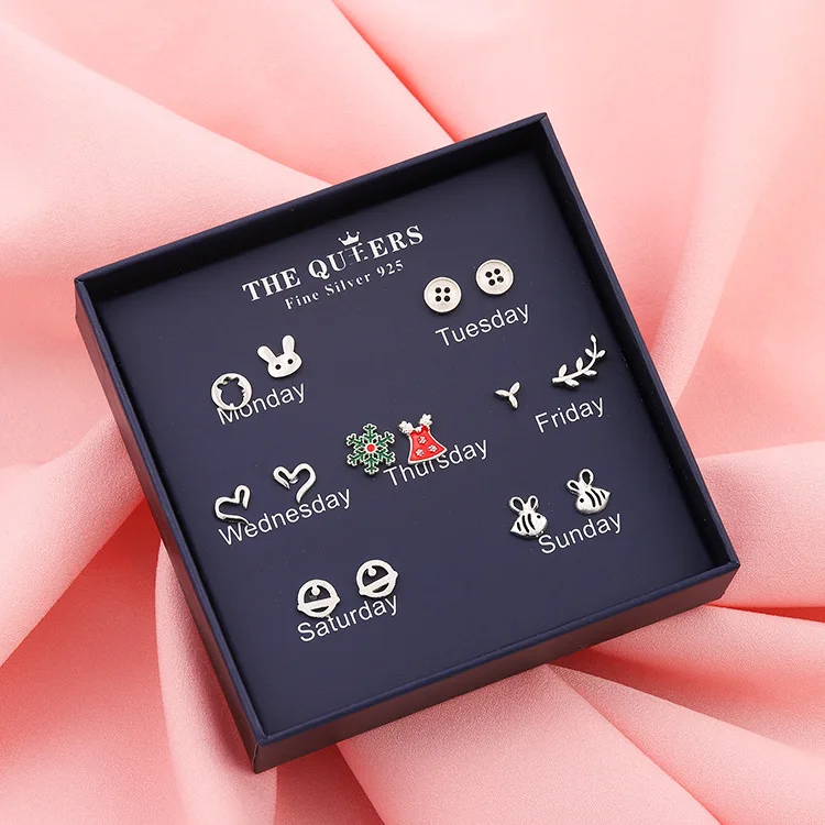 

2023 New One Week Earring Set small cute animals earrings For Women 7 Pairs Silver Heart Stud Earrings Daily Best Gift