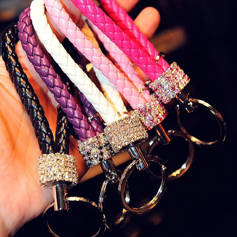 
1Pcs Universal Rhinestone Keychain Creative DIY New Luxury Key Chain Wallet Messenger Bag Backpack Pendant with 6 Colors 