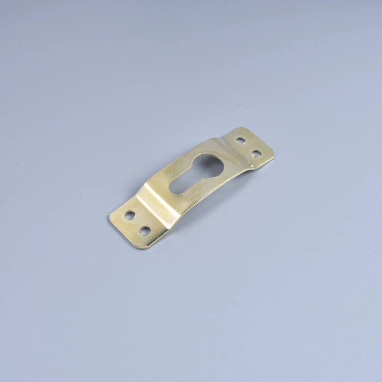 A-05 keyhole hanger.JPG