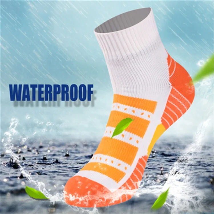 

Bamboo Fiber Custom Waterproof Hiking Socks, Customized