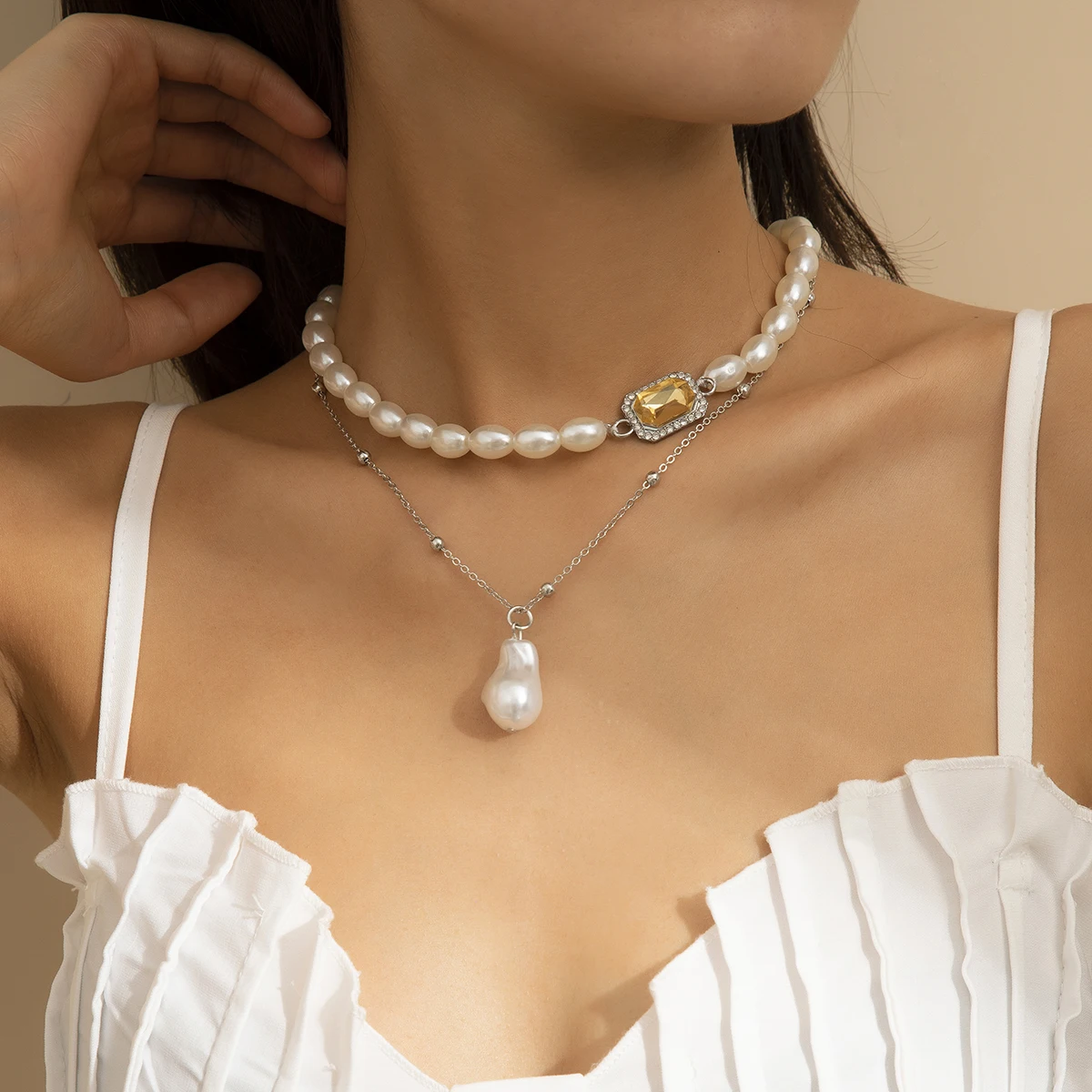 

SHIXIN Simple Classic Elegant Pearl Necklace Baroque Pearl Pendant Shine Rhinestone Adjustable Jewelry Necklace for Women