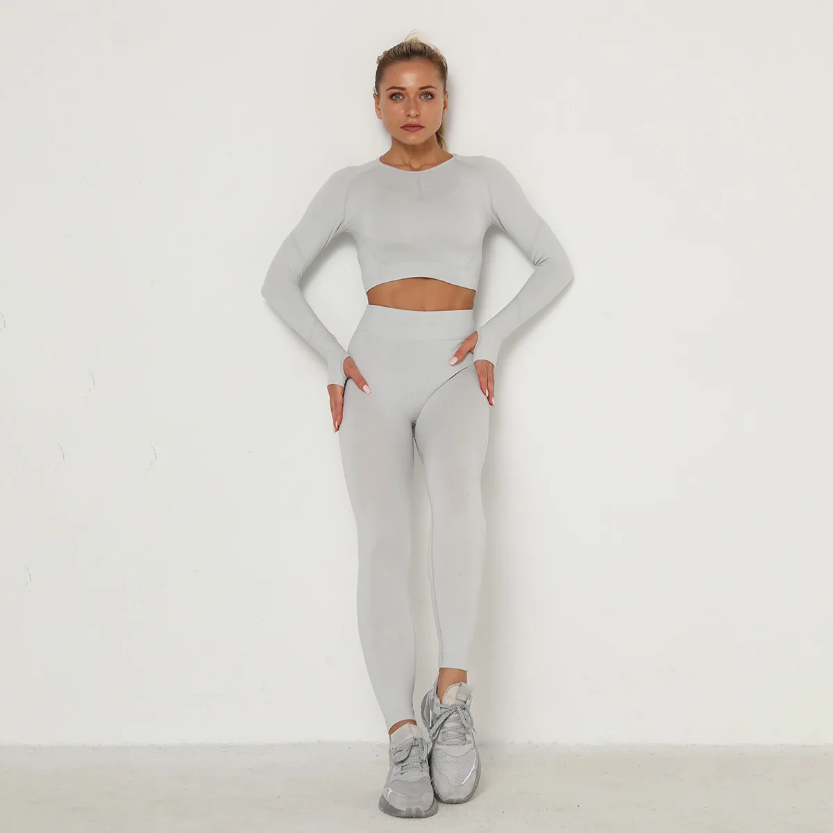 

2021 Hot sell Custom Logo slim fit crew neck seamless crop top and legging butt lifter women sweat yoga pants set