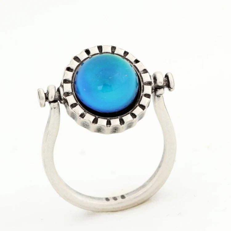 

Lucky Women Jewelry Silver Plated Metal Multi Color Change Mood Stone Ring