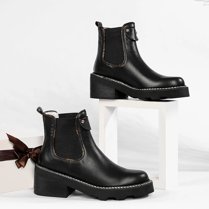 

Winter fashion women boots 2021 Hot sale famous brand, Picture shows