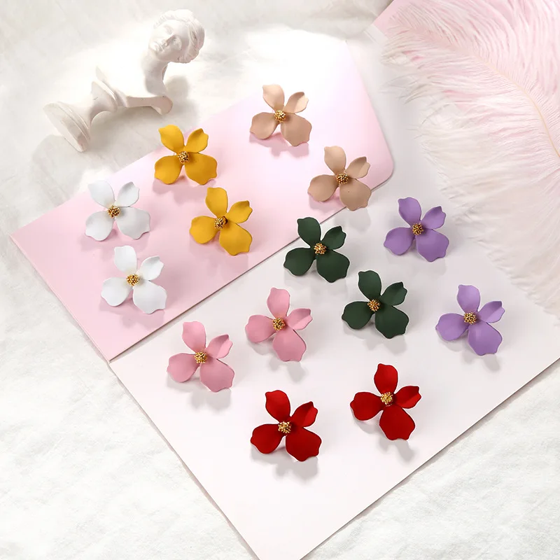 

New Fashion Women Jewelry Plant Resin Hyperbole Earring Acrylic Colorful Flower Shaped Earrings for girls, As picture