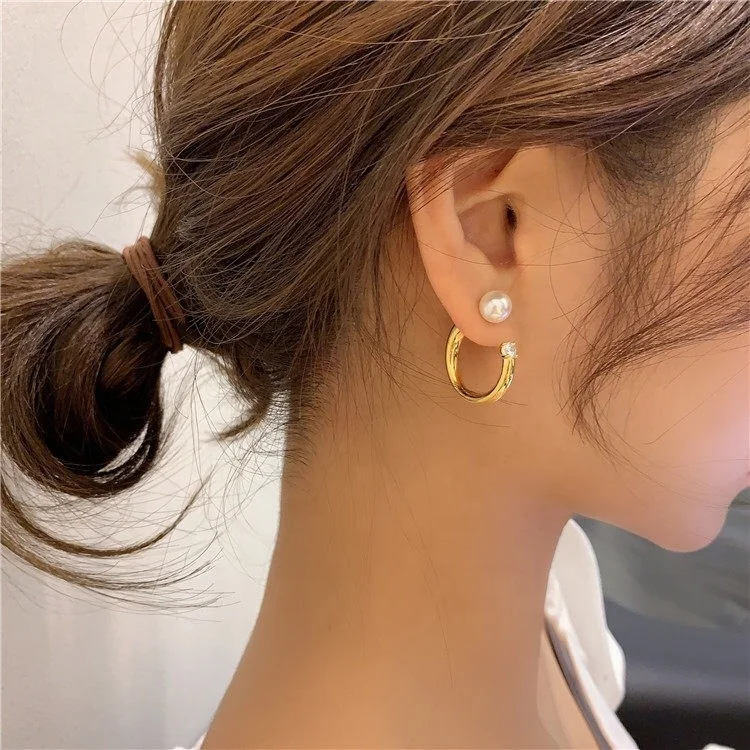 

Korean Style Baroque C Shaped Gold Plated Pearl 925 Earrings For Women, Picture