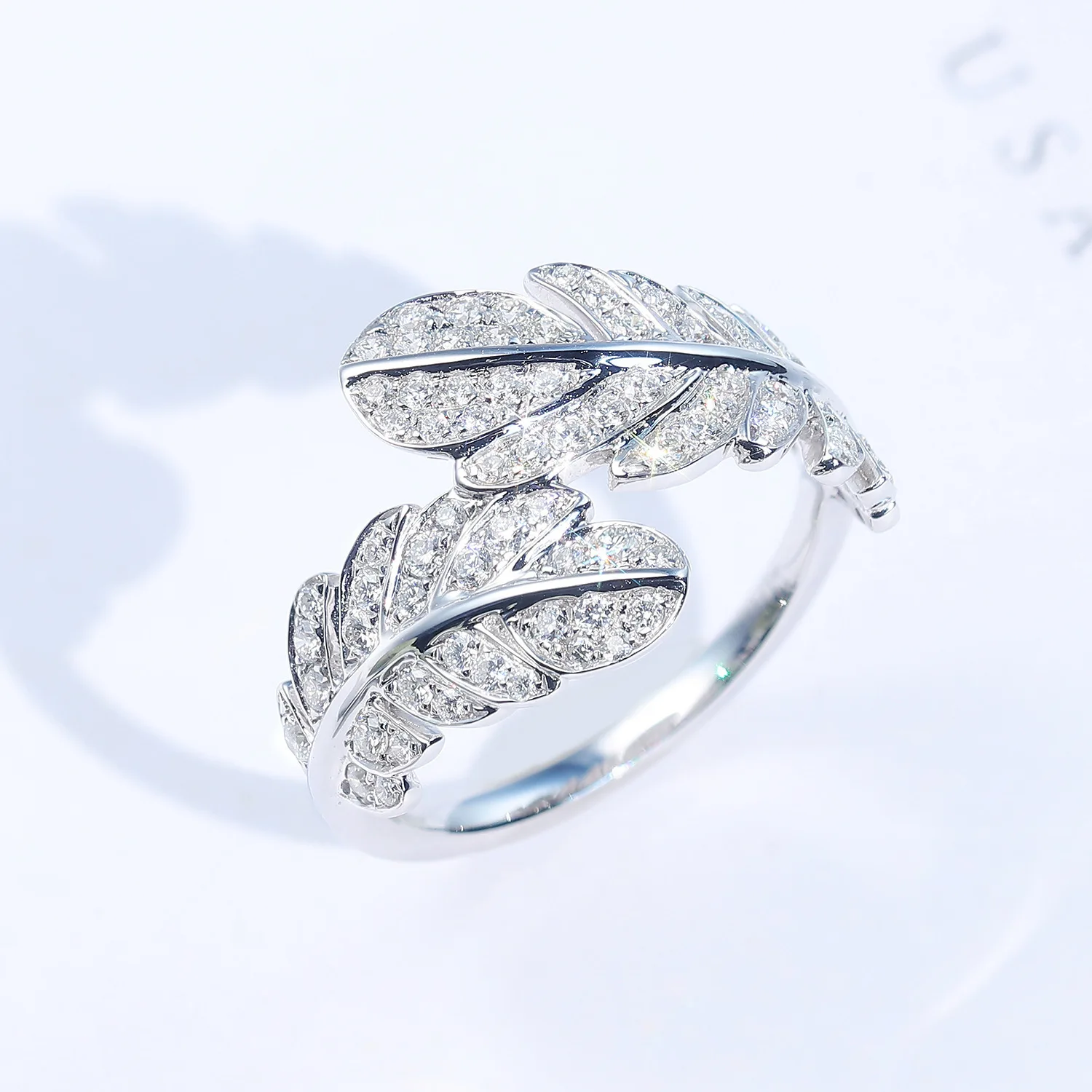 

2013 fashion rings hot Selling High Carbon Diamond Ring Beautiful Super Fairy Design Exquisite Feather Ring