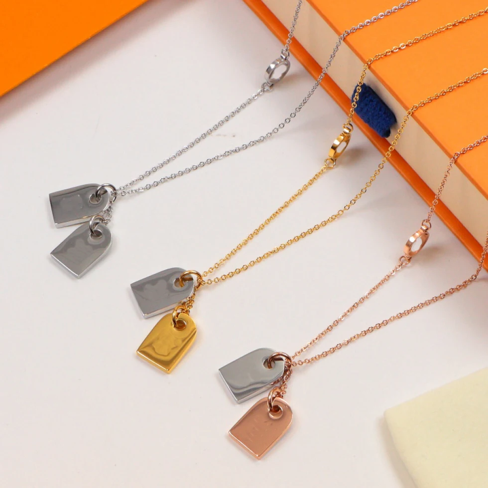 

316L Stainless Steel Jewelry Letter Print Gold Filled Necklace for Women