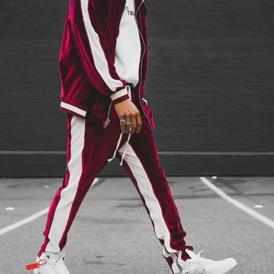 

New Design Custom Logo Velour Tracksuit Men Wholesale Sweat Suits Red Blue Jogging Suits With Pocket Men Velour Jogging Suit, Picture