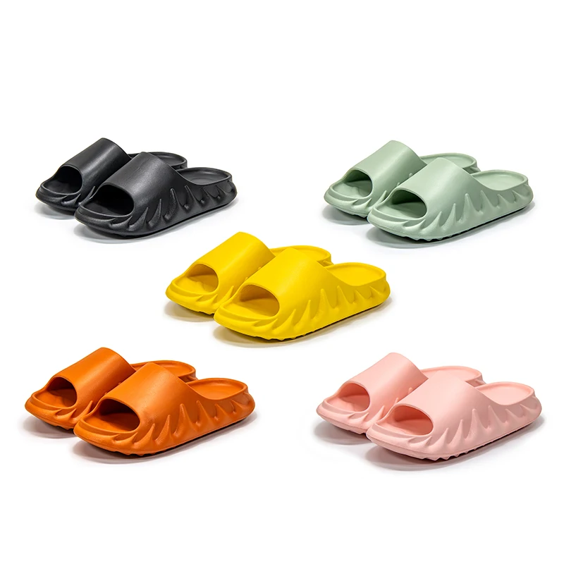 

2021 New Arrival Outdoor Shoes Summer Indoor Fashion Home Eva Jelly Thick Sole Couples Unisex Slippers For Women And Men