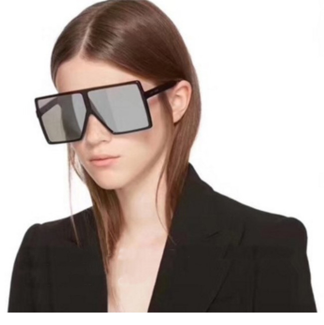 

Custom Square Oversized sun Glasses women Fashion, Any color is available