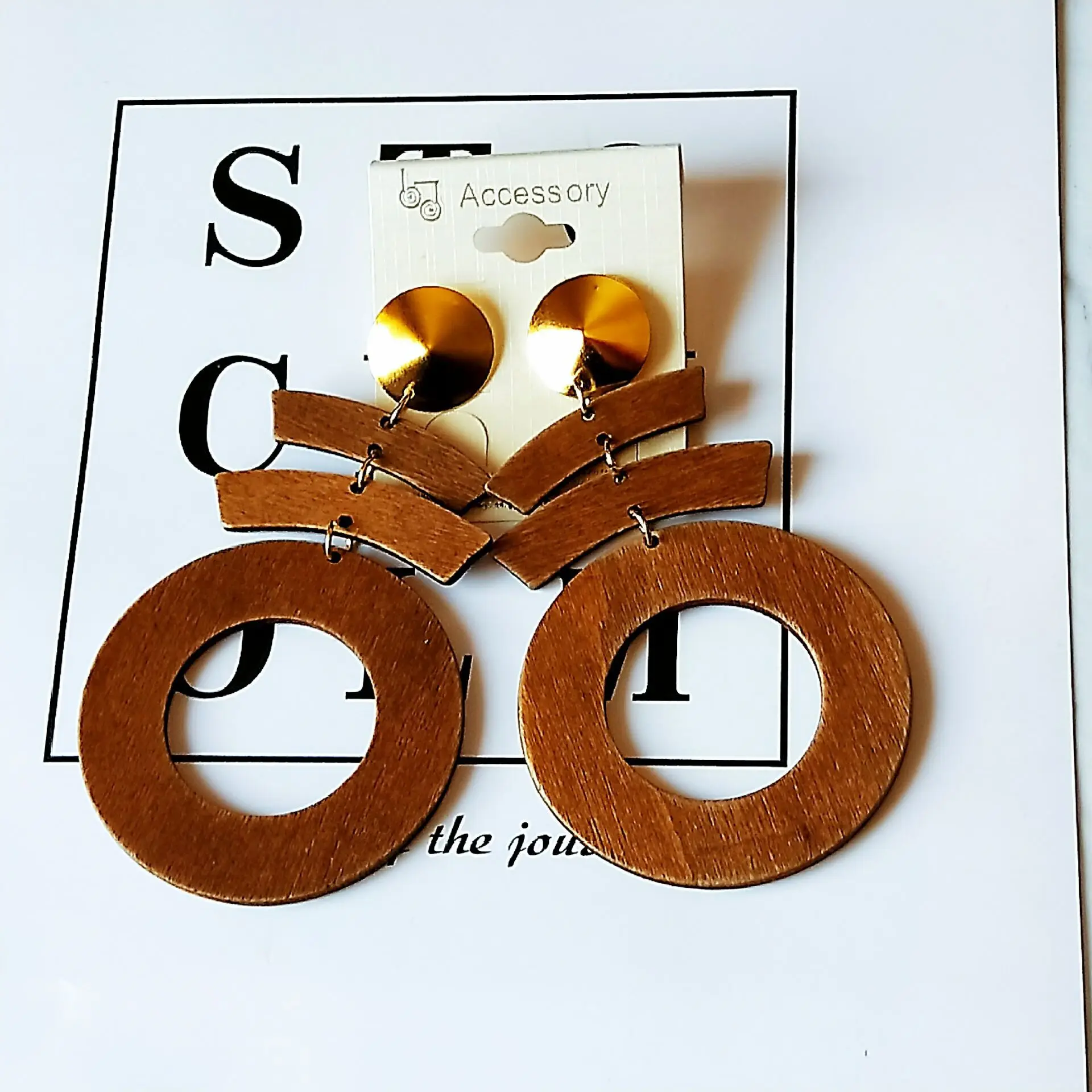 

2020 Statement African Geometric Wooden Drop Earring Long Hollow Round Handing Earring For Girls Jewelry Accessories