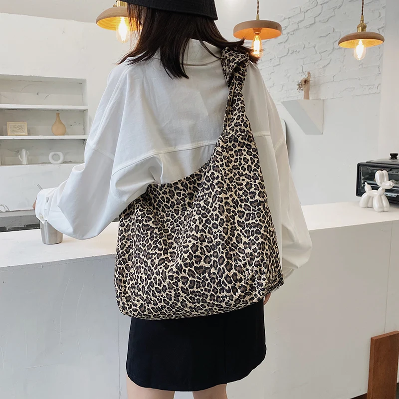 

Custom Hand Bag Armpit Shoulder Bags Ladies 2021