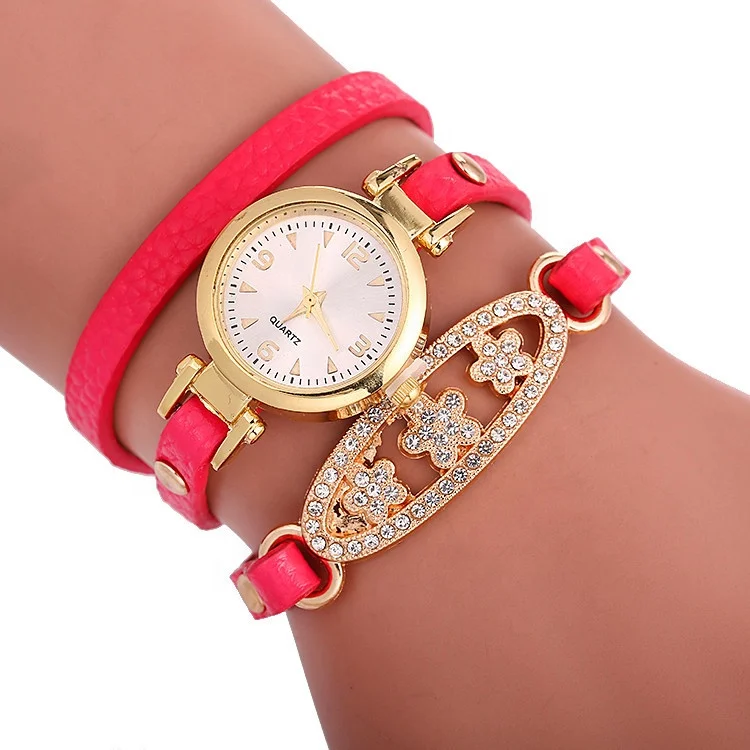 

Flower Diamond Ladies Bracelet Watch Hot Circle Watch, As shown