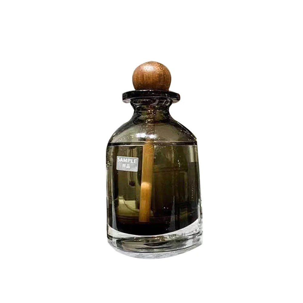 

Factory Wholesale Stocked Feature And Liquid Reed Diffuser Glass Bottle