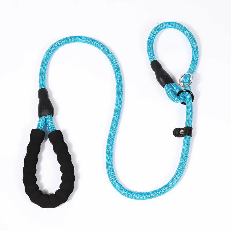 

Durable Adjustable P Chain Dog Leash for Medium and Large Dog Outdoors Training 0.8cm 1.0cm 1.2cm wide 1.4m 1.7m 2m length, Blue, black, red, green.