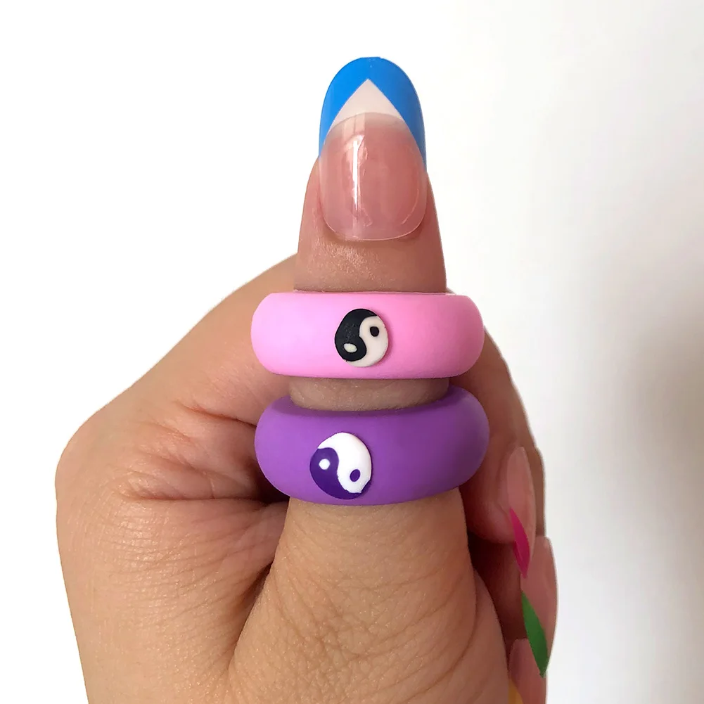 

INS New Fashion Tai Chi Ying Yang Ceramic Clay Rings Candy Color Handmade Ring For Cute Women Finger Jewelry, Mixed