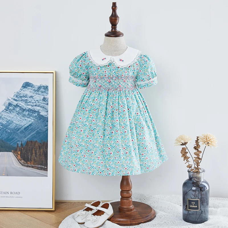 

Best Option Direct Manufacturer Cotton Embroidered Fabric Smocked Dress For Kids, As picture