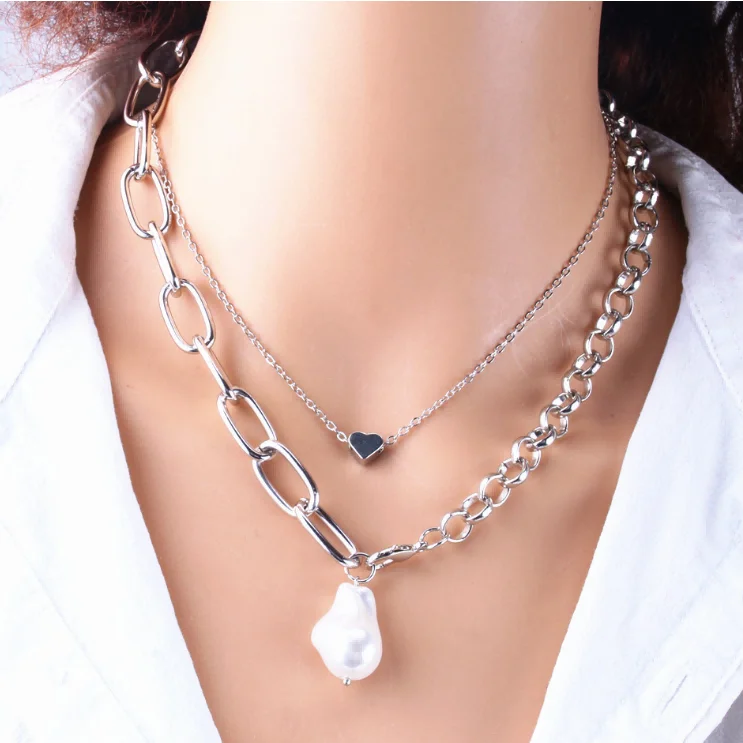 

Ladies Necklace 2022 New Pearl Heart Hip Hop Layered Necklace for Women