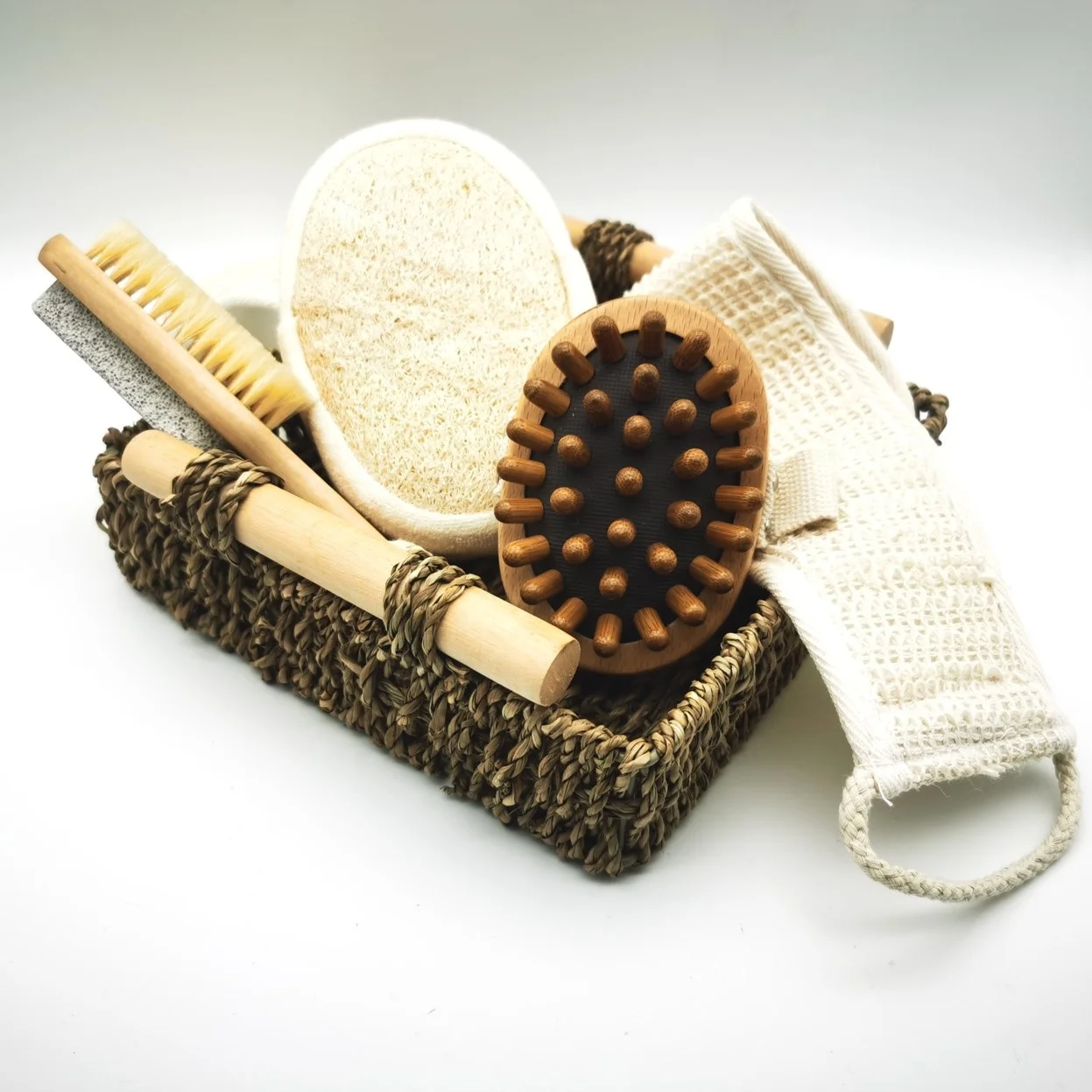 

New Design Natural Wood Spa Set Box Bath Body Gift Set Brush Sponge Brush Bath Set