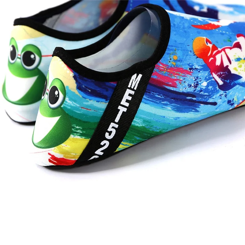水步行夏季游泳水族鞋防水山地男子男孩鞋为海滩游泳