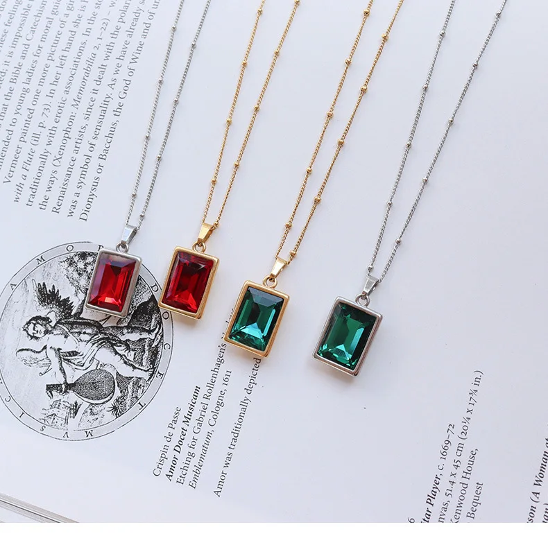

2021 New Style Square Zircon Pendant Jewelry Stainless Steel 18K Gold Plated Gemstone Clavicle Chain Necklace