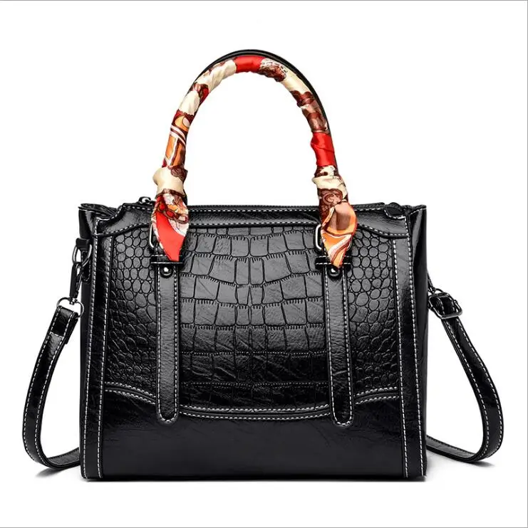 

New design sequin embroidery PU Lining bag portable diagonal bag lady bag