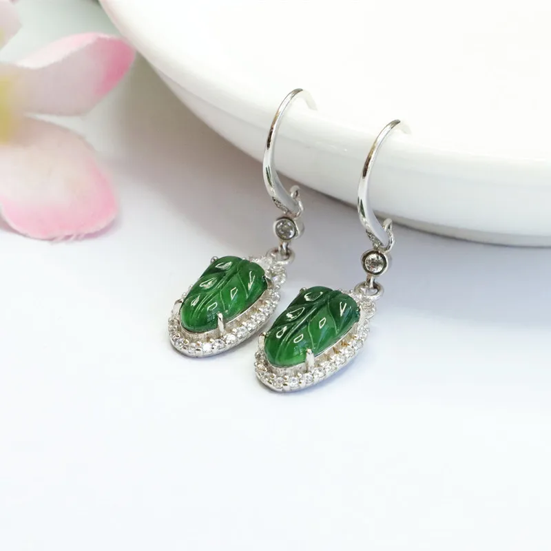 

S925 Silver Inlay Natural Emerald Ear Hook Ice-Like Emperor Green Leaves Ear Studs Factory Delivery FC2102110