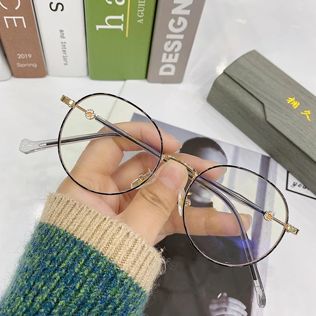 

2021 Fresh College Style Unisex New Metal Glasses Small Chrysanthemum Decorative Optical Glasses