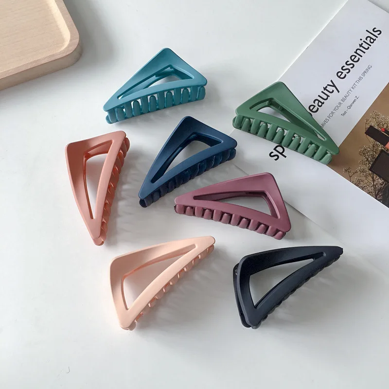 

Different Size Korean girls hair accessories matte jaw clips triangle claw clip for women