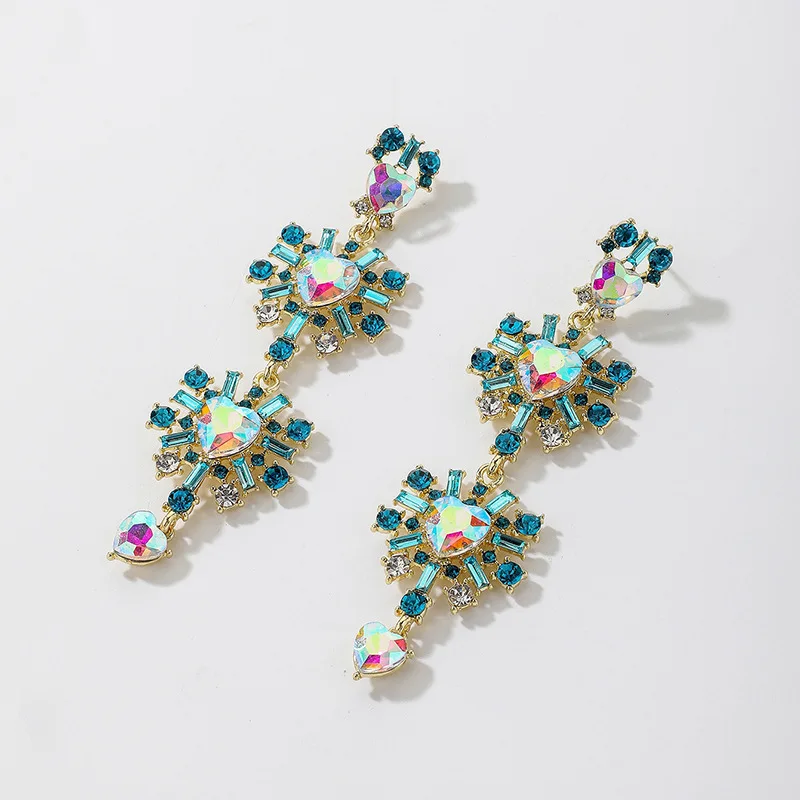 

fashion green crystal luxury heart earrings