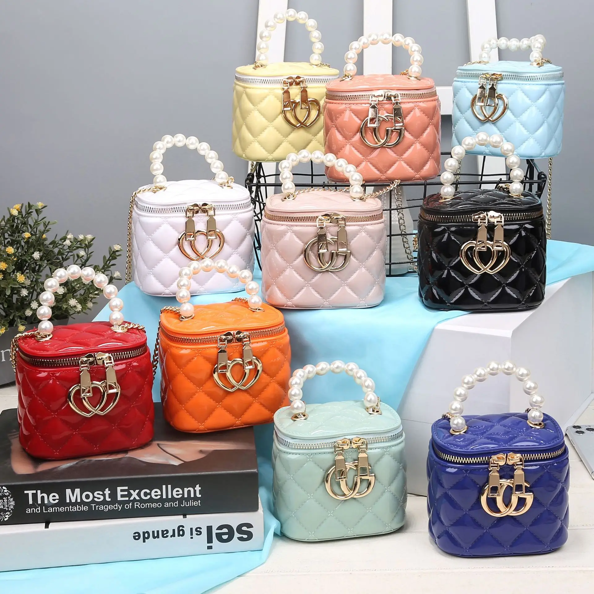 

2021 New Fashion Solid Color Luxury Handbags For Women Pearl Bags Women Handbags Ladies Square Casual Womens Handbag