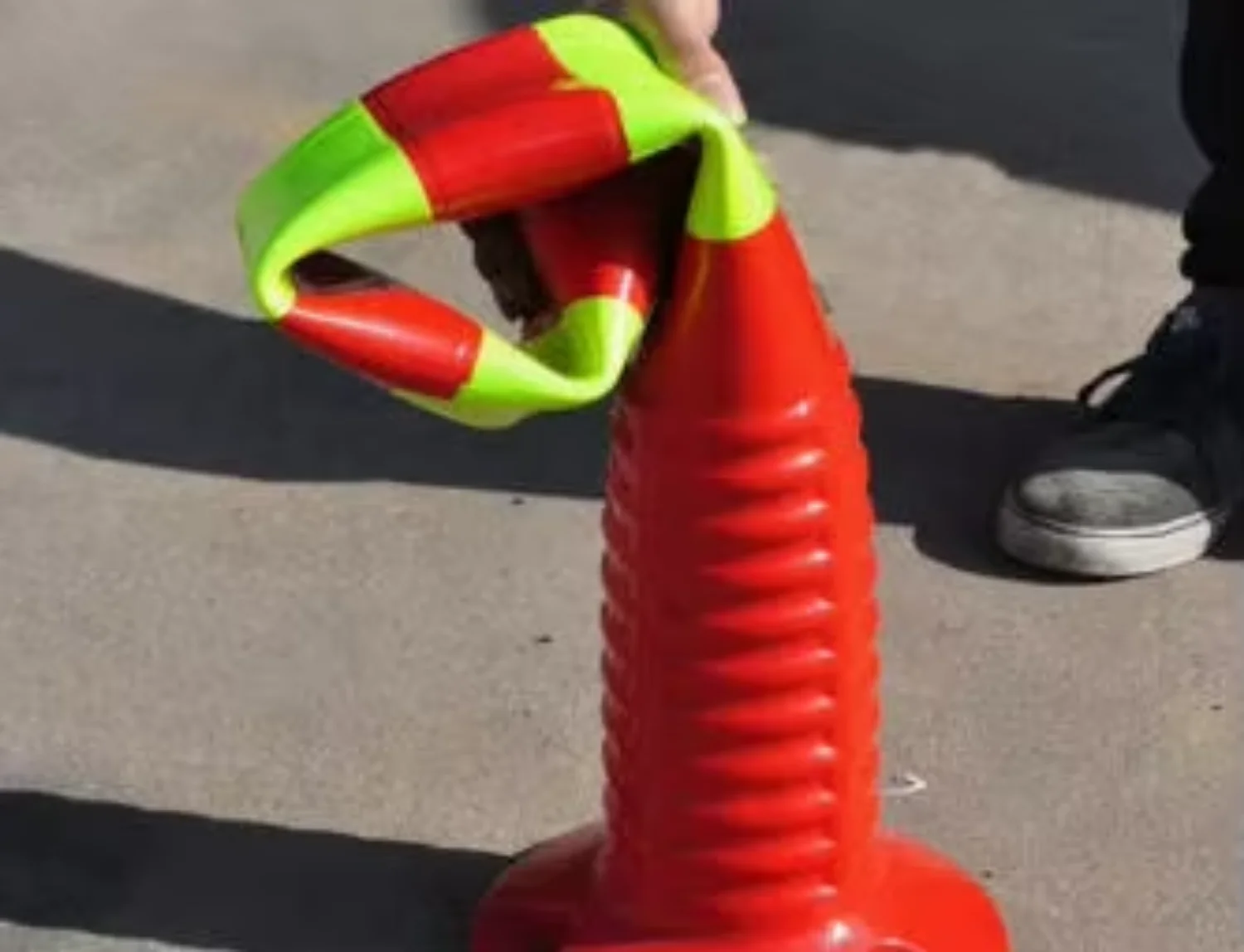 Traffic Safety Spring Warning Bollard 750mm High Reflective Flexible Parking Guide Post