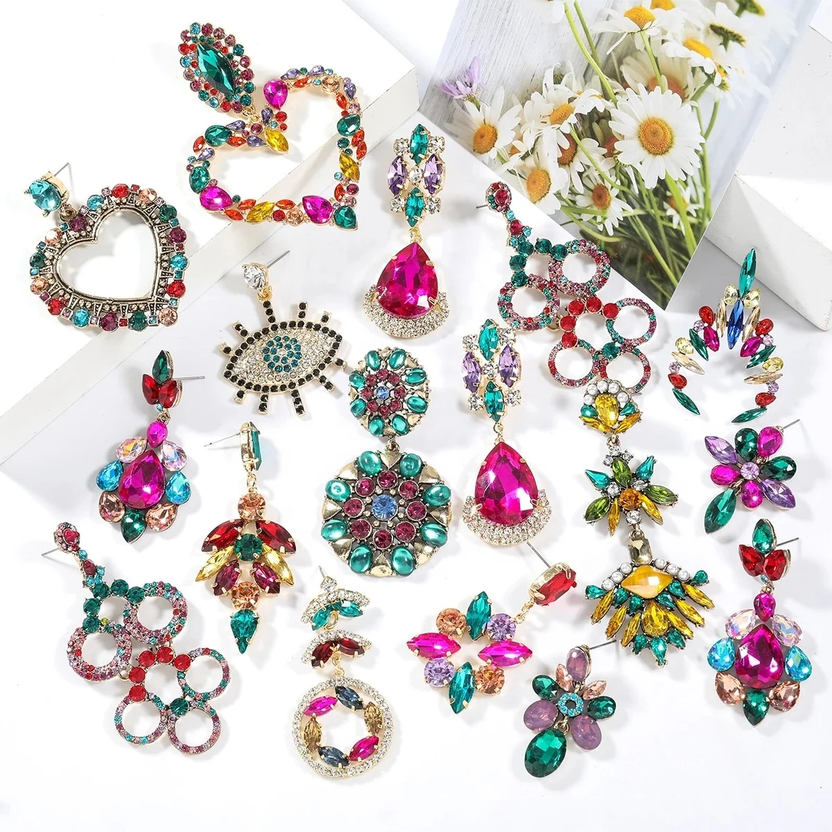 

BELLEWORLD 2022 new fashion jewelry gift S925 silver small fragrance earrings rhinestone earrings for women, Random color