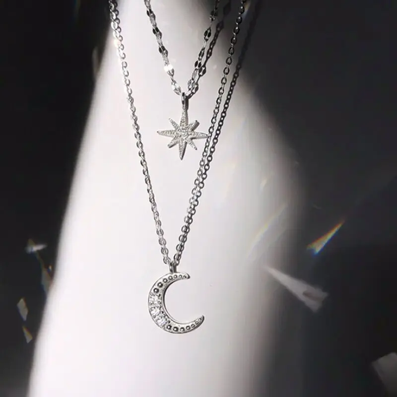 

Wholesale New Arrival Layered Silver Necklace Moon Pendant Star Necklace for Women
