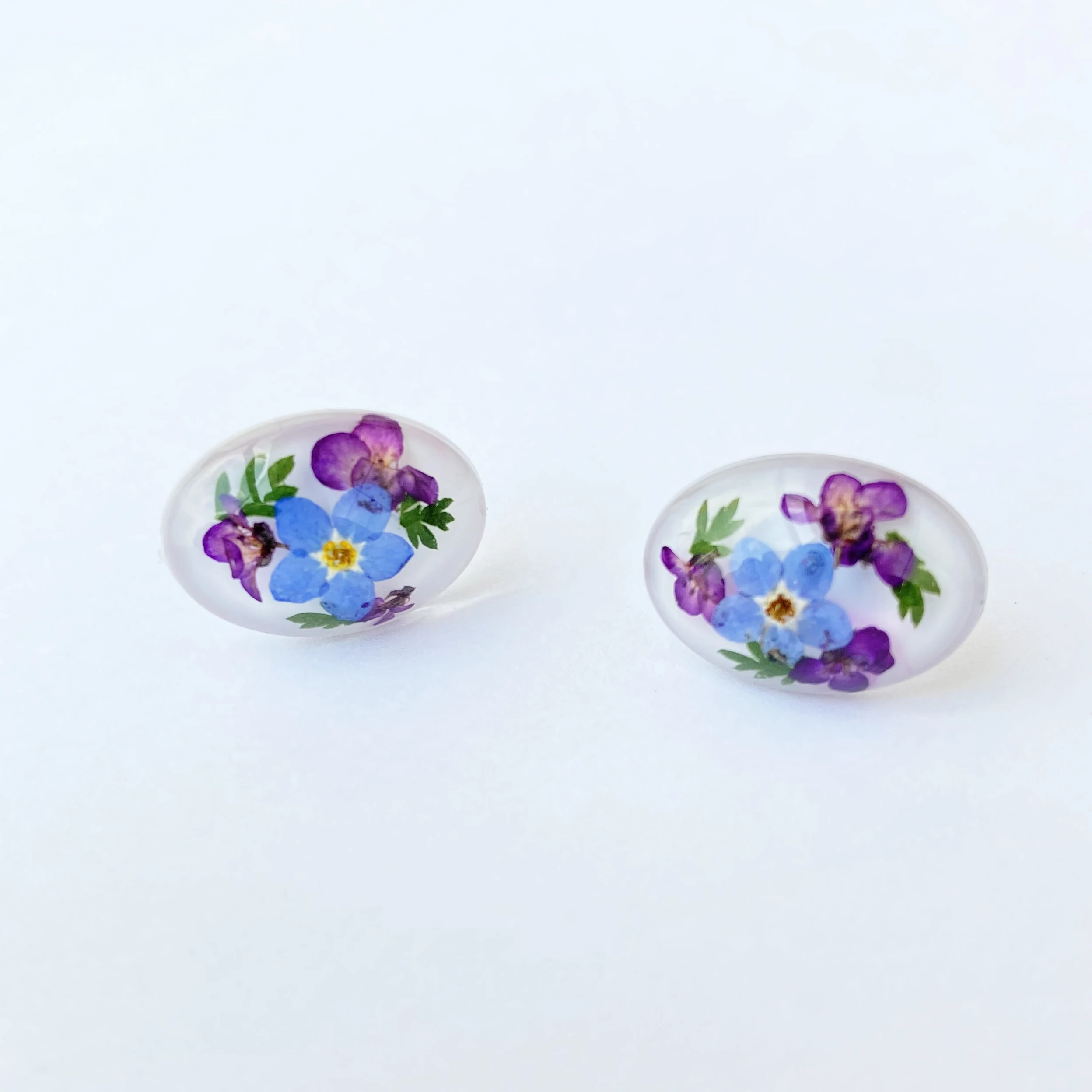 

forget me not dried flower earrings Everlasting Flower resin earrings pressed flower jewelry
